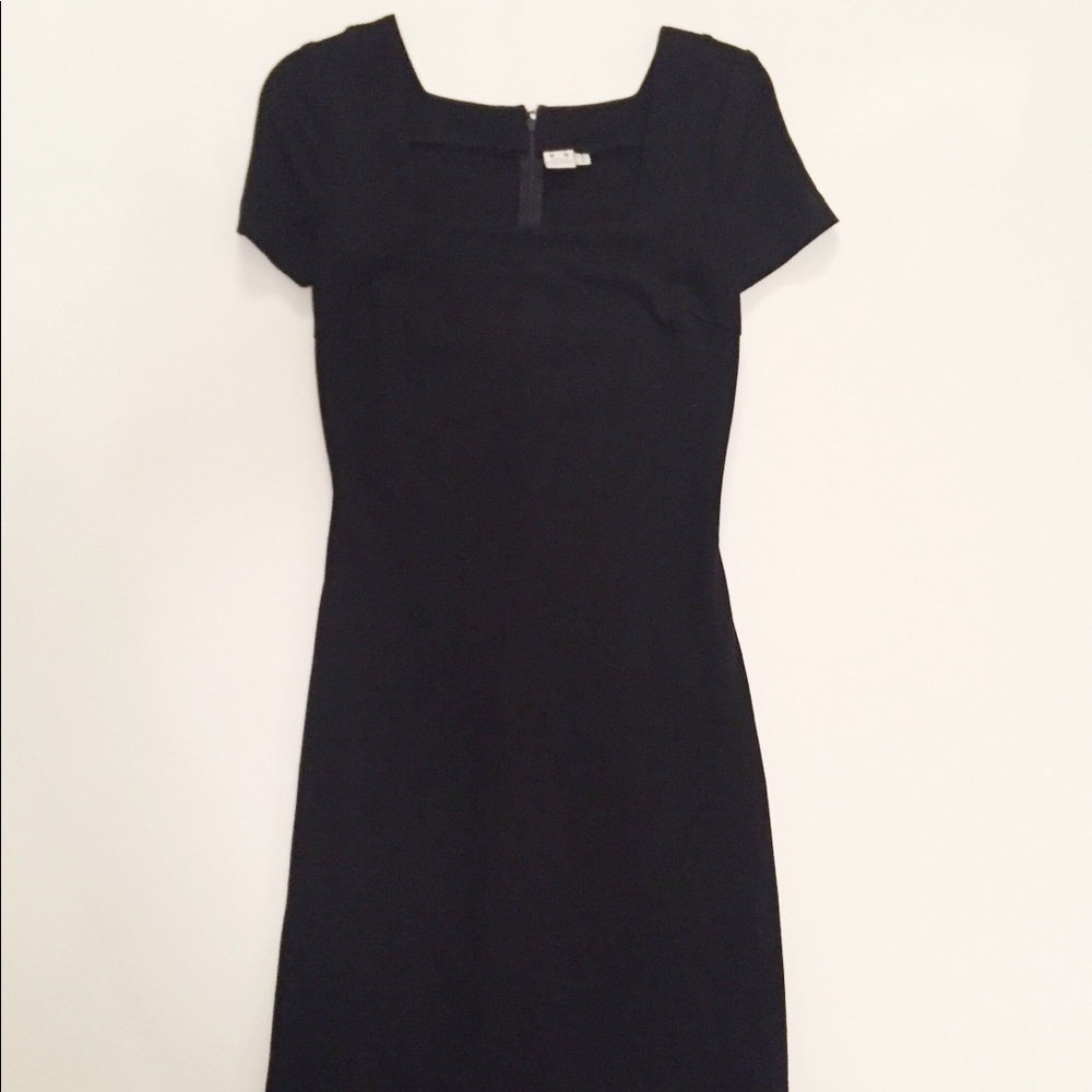 Size 2 Three Dot Black Cocktail Dress